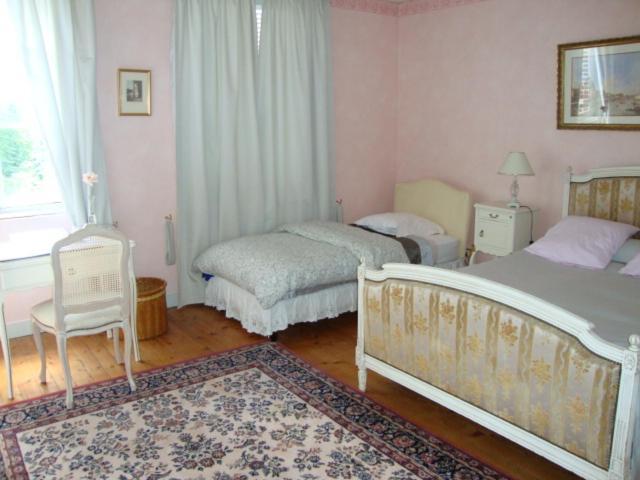 Au Charme Des Pommiers Bed & Breakfast Thiberville Exterior photo