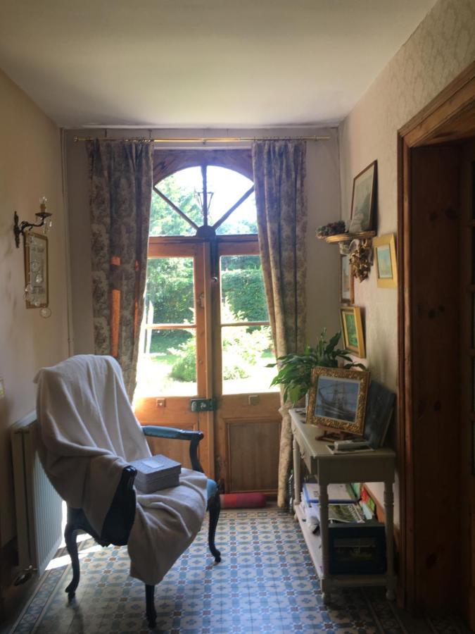 Au Charme Des Pommiers Bed & Breakfast Thiberville Exterior photo